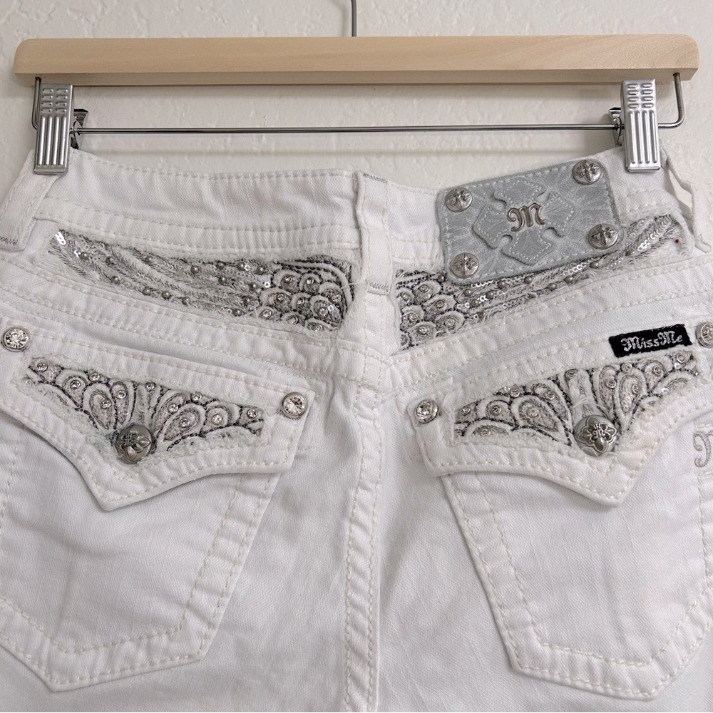 Miss Me White Bedazzled Wing Signature Rise Bootcut Denim Jeans, Size 27